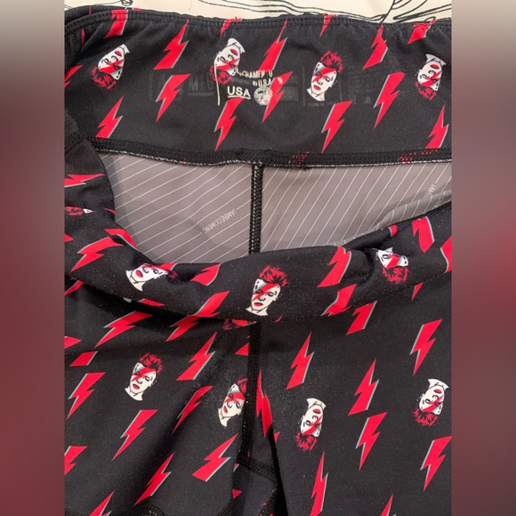 IAB David Bowie Lightning Shorts - Picture 4 of 7